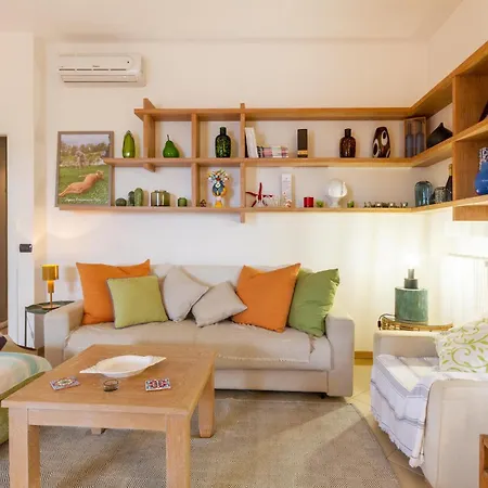 Lovely In With Wifi Holiday home *